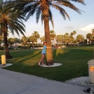 Meet your Posher, Jillian